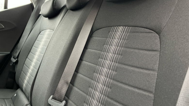 Hyundai i10 1.0 [63] Advance 5dr Auto [Nav] Petrol Hatchback